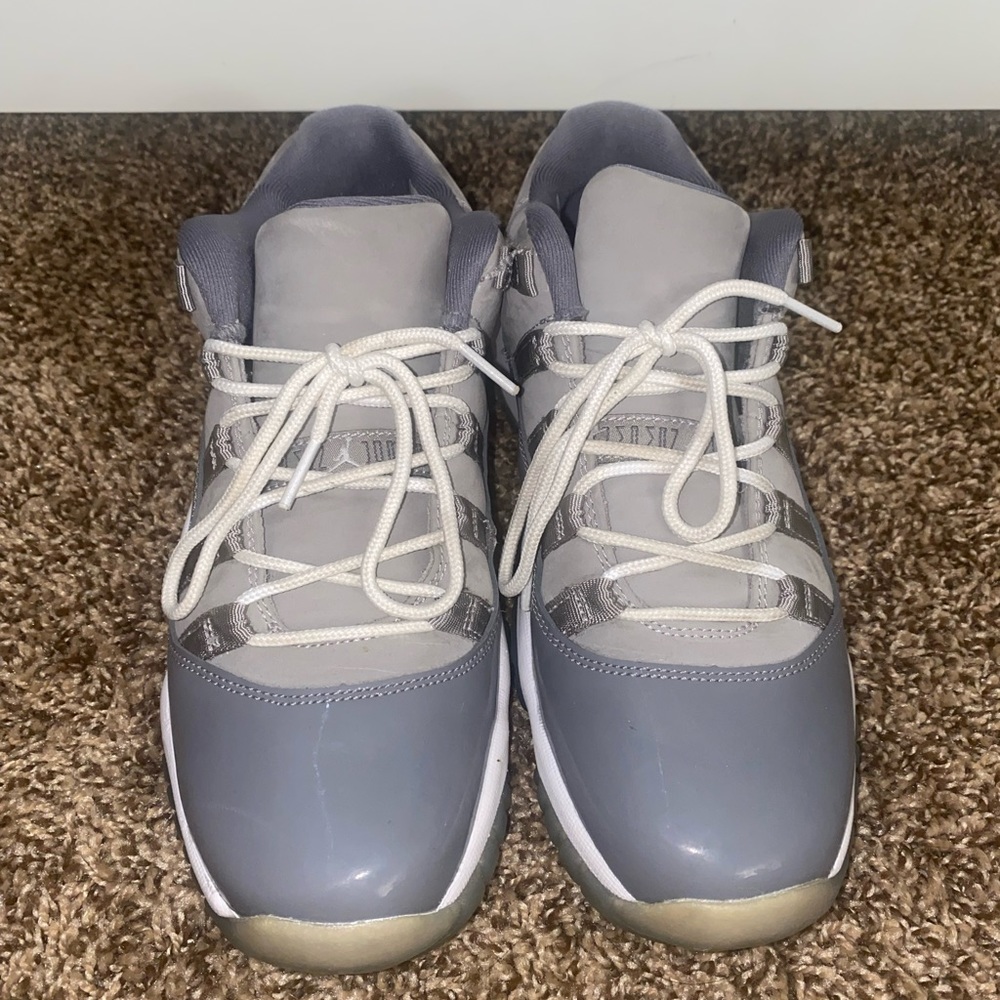 Jordan 11 Cool Grey low sz 6.5 gs